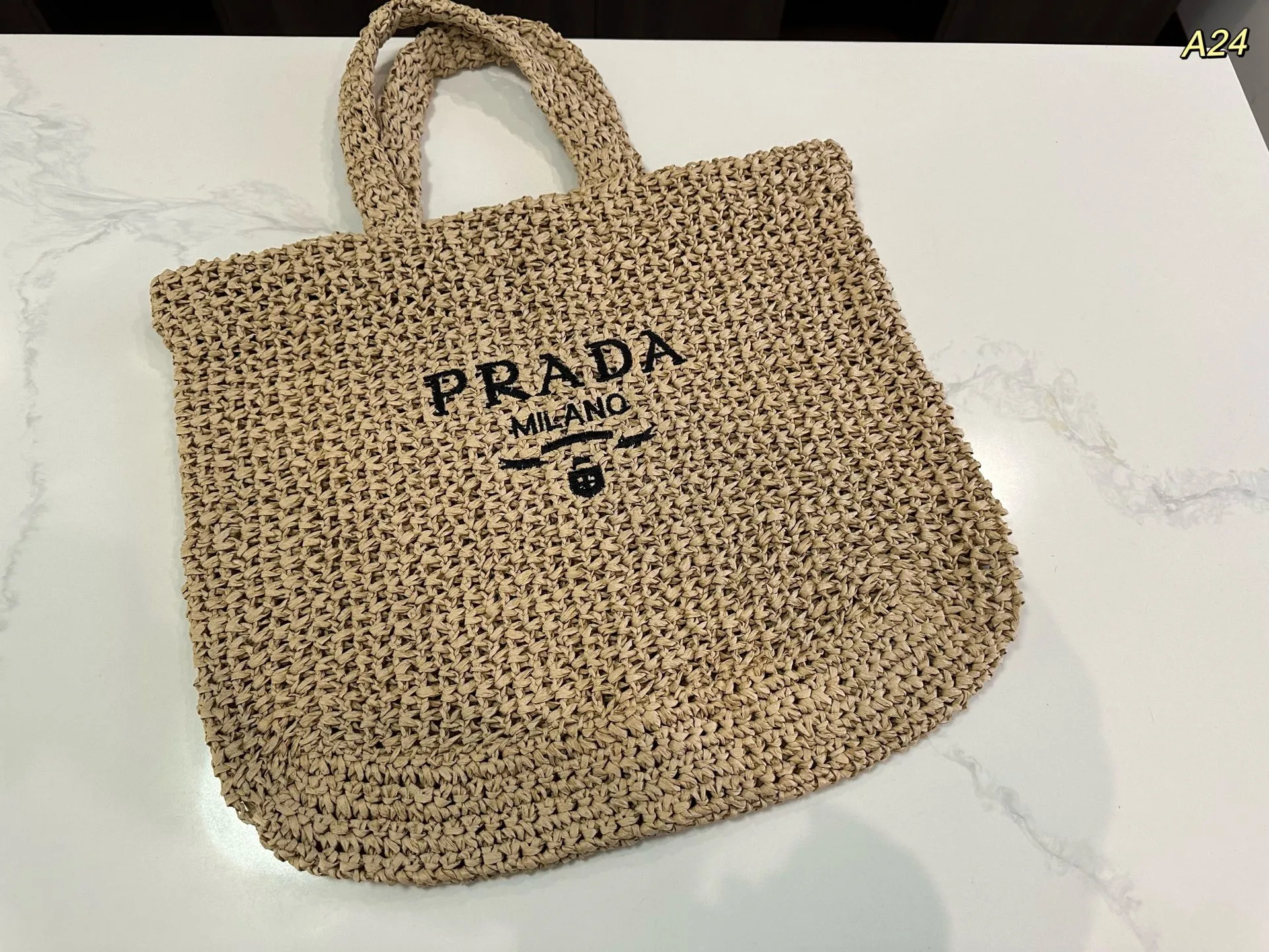 Prada Bag — bedff24e
