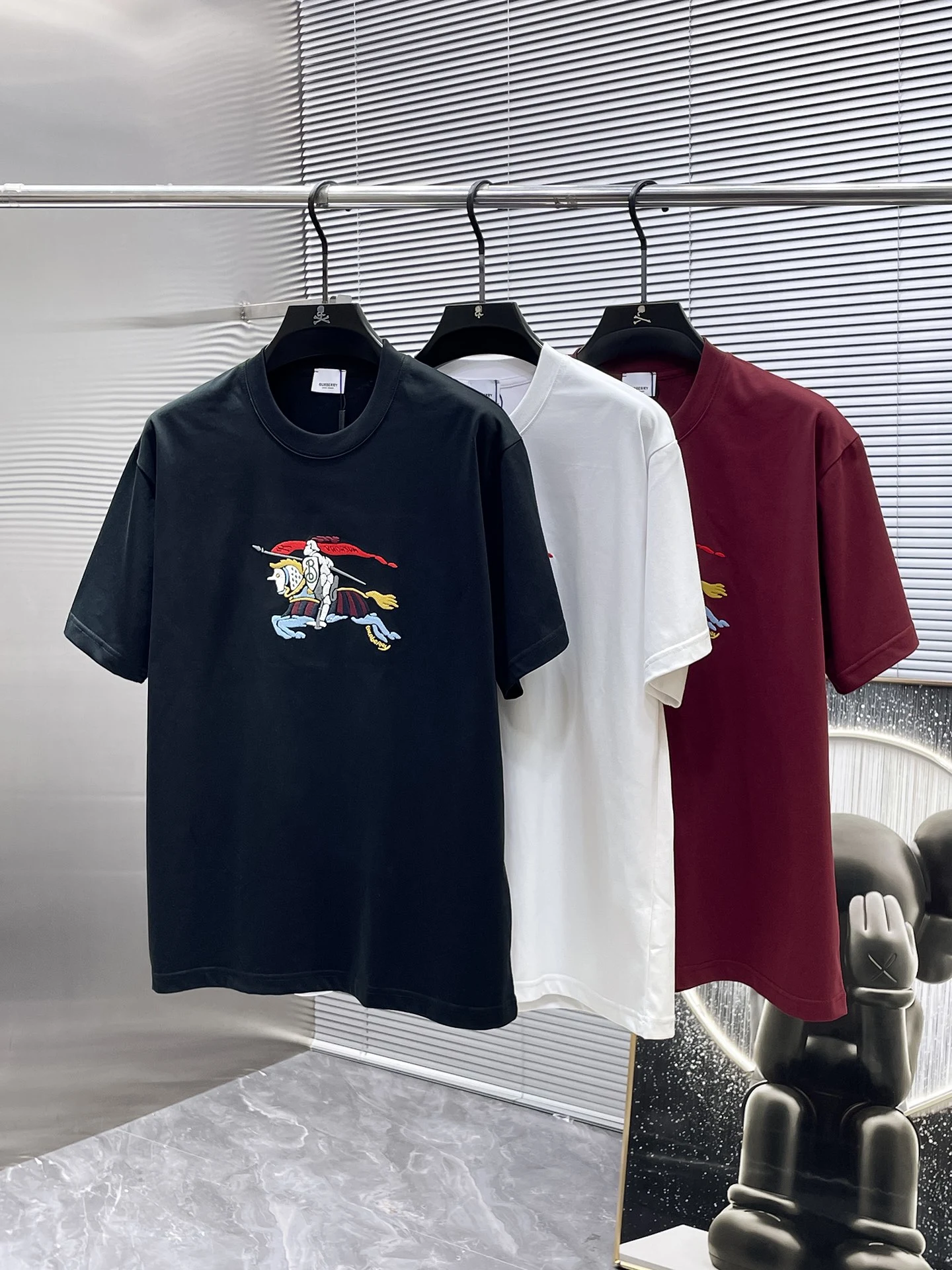 Burberry T-Shirt — f567be4c