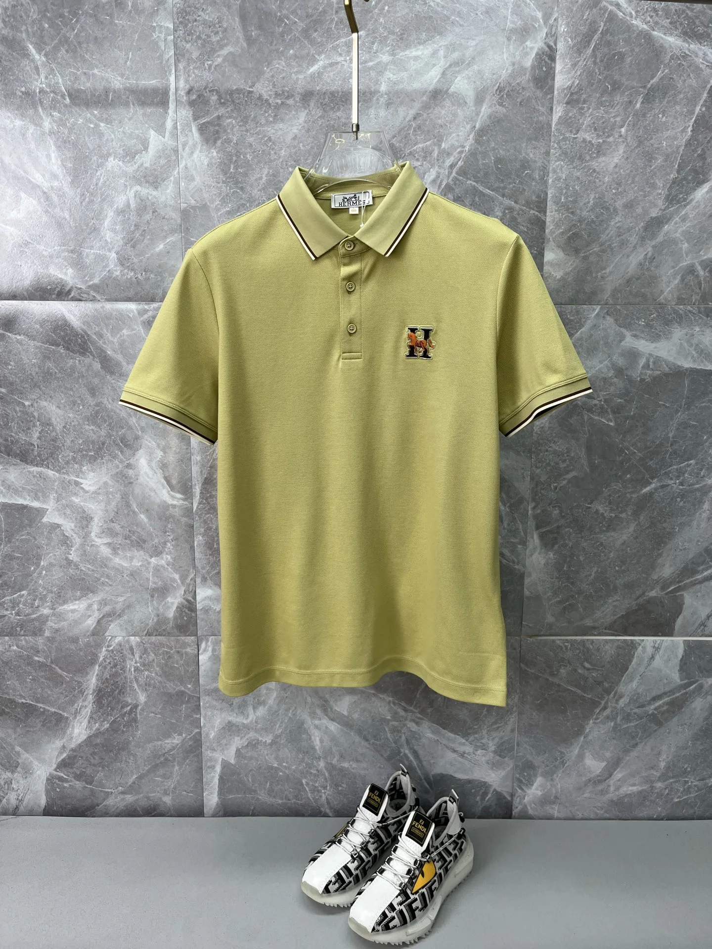 Hermès T-Shirt — c0ebd440