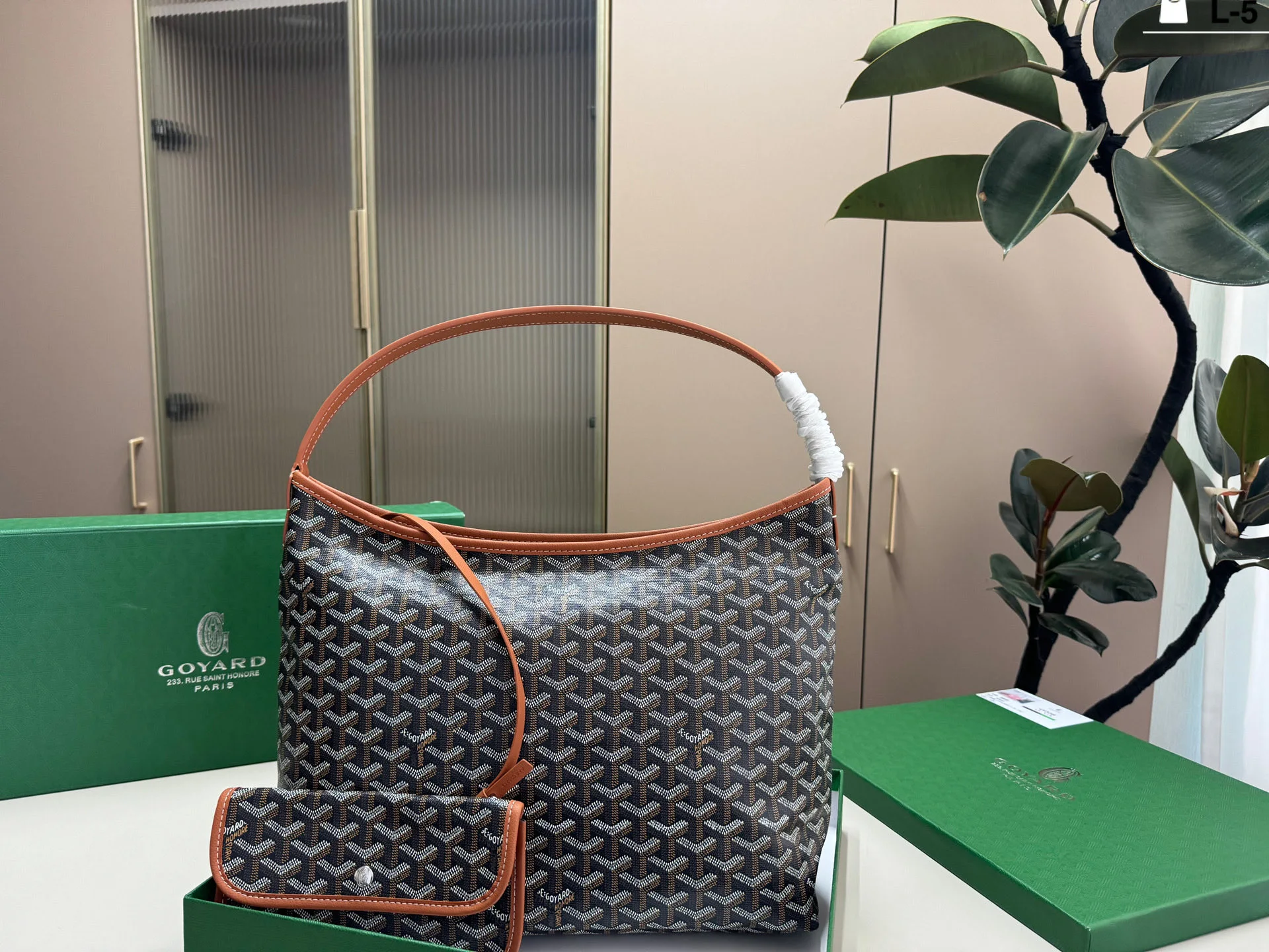 Goyard Bag — d880aeed