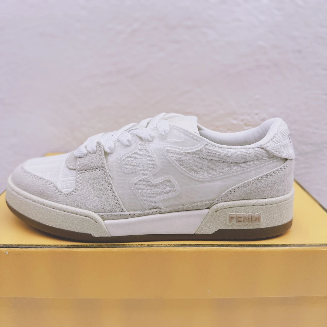 Fendi Sneakers — a194cec3