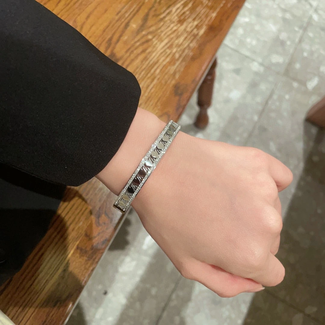 Louis Vuitton Bangles — 35a05ea2