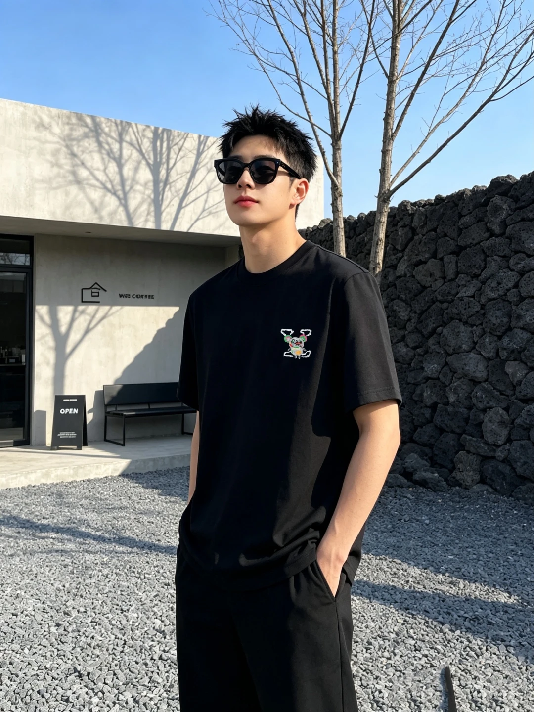 Louis Vuitton T-Shirt — 283b86bb