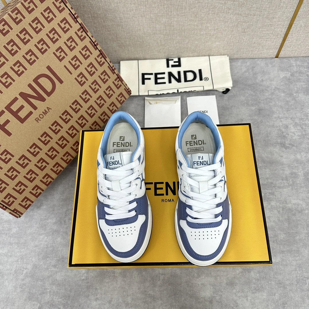Fendi Sneakers — 954240c7