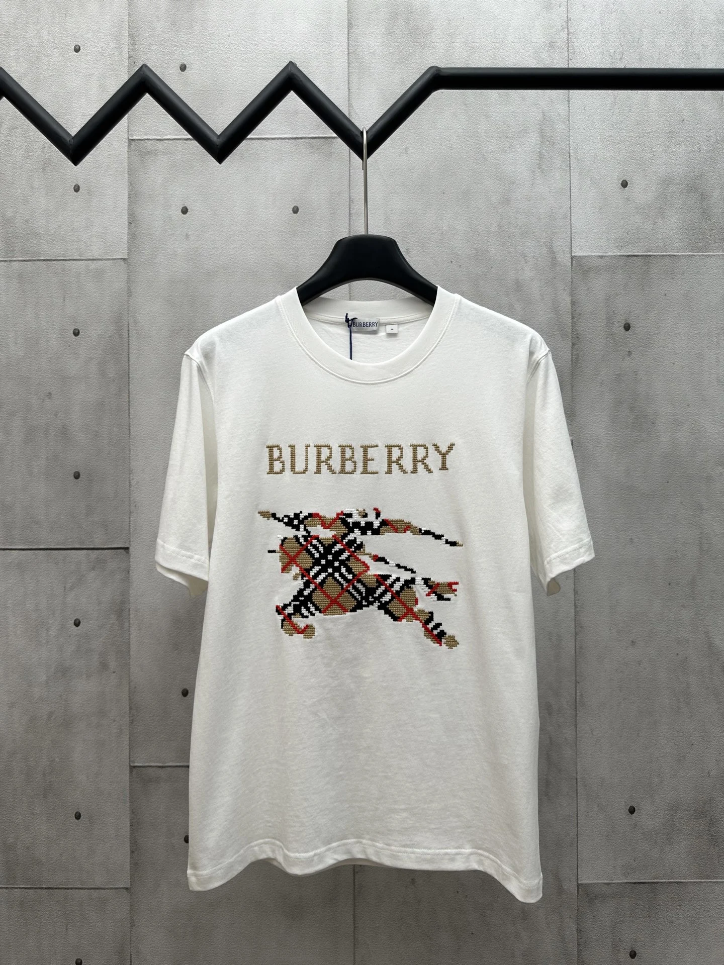 Burberry T-Shirt — ca30146c