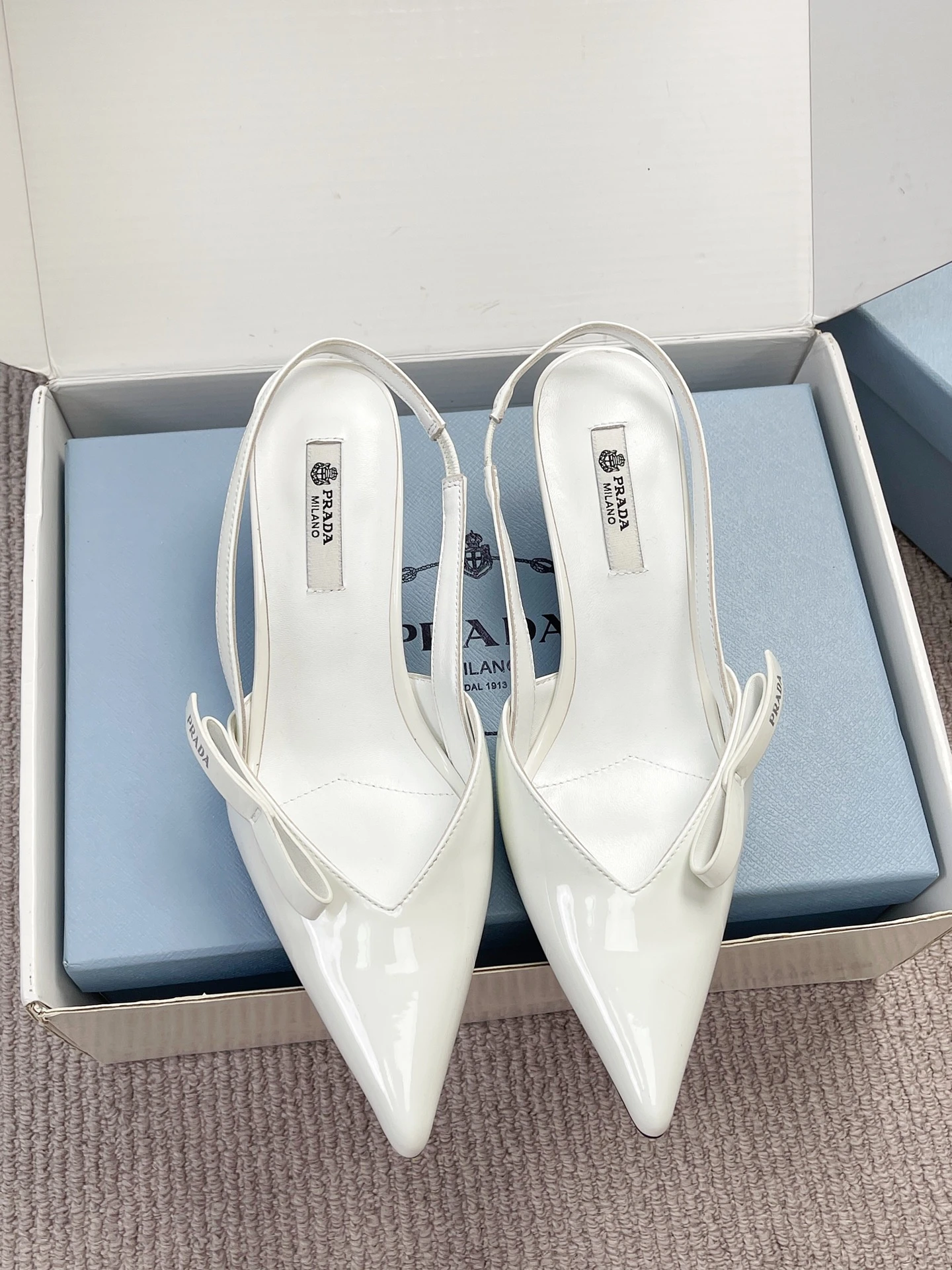 Prada Shoes — bfd6f0e7