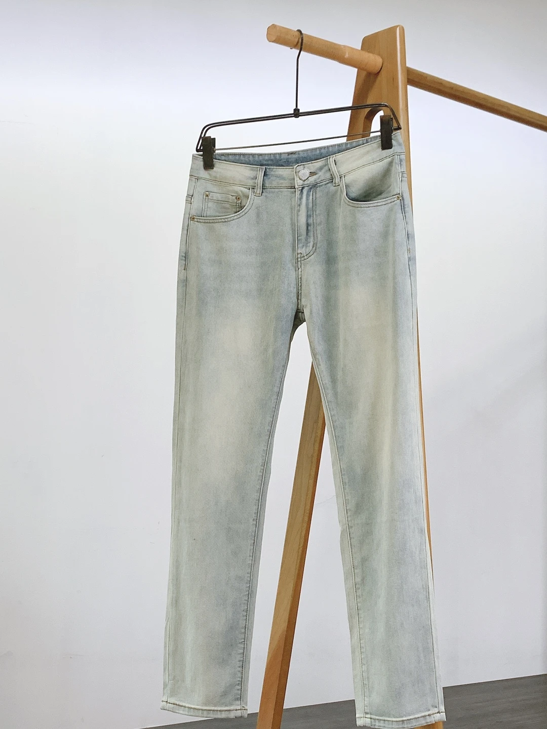 Burberry Jeans — 97f80d8e
