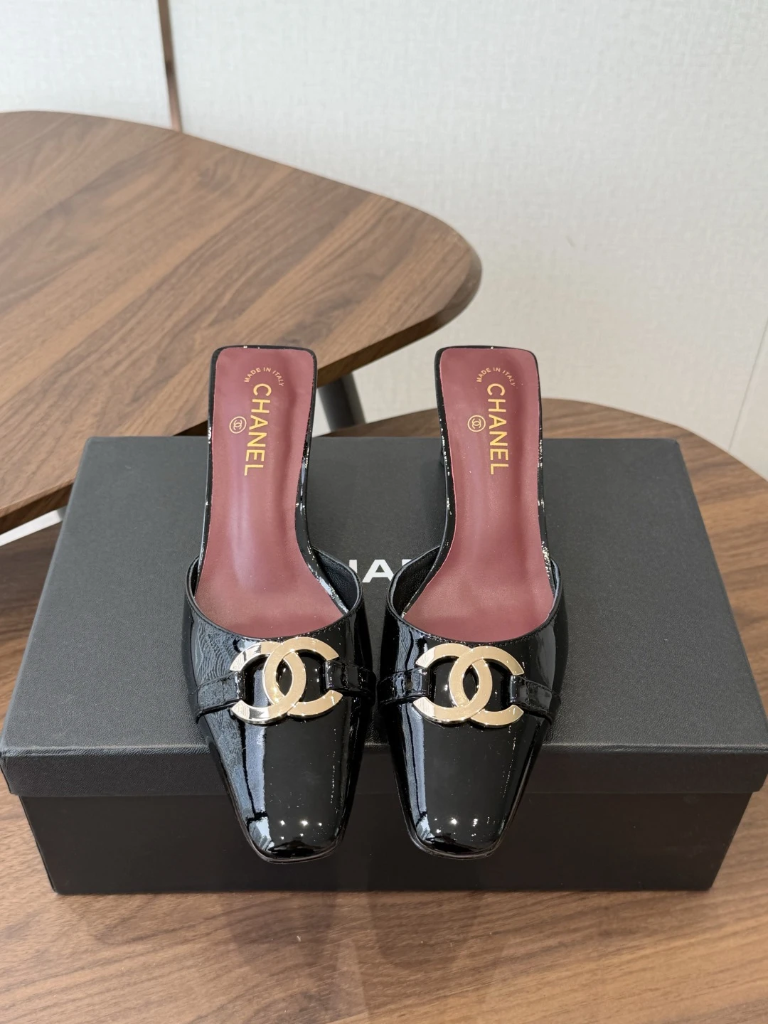 Chanel Sandals — 14959d92