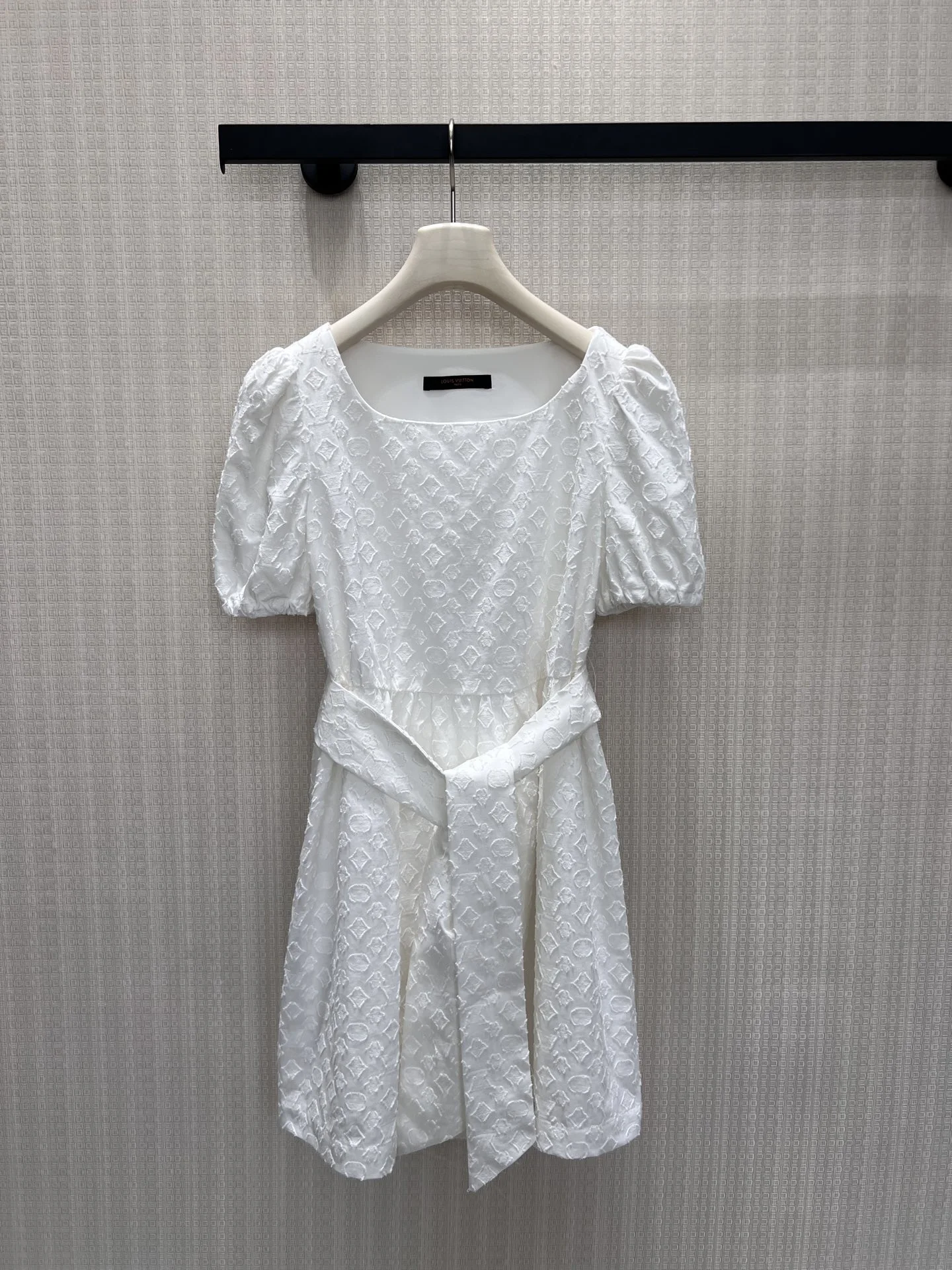 Dresses — 0302df47