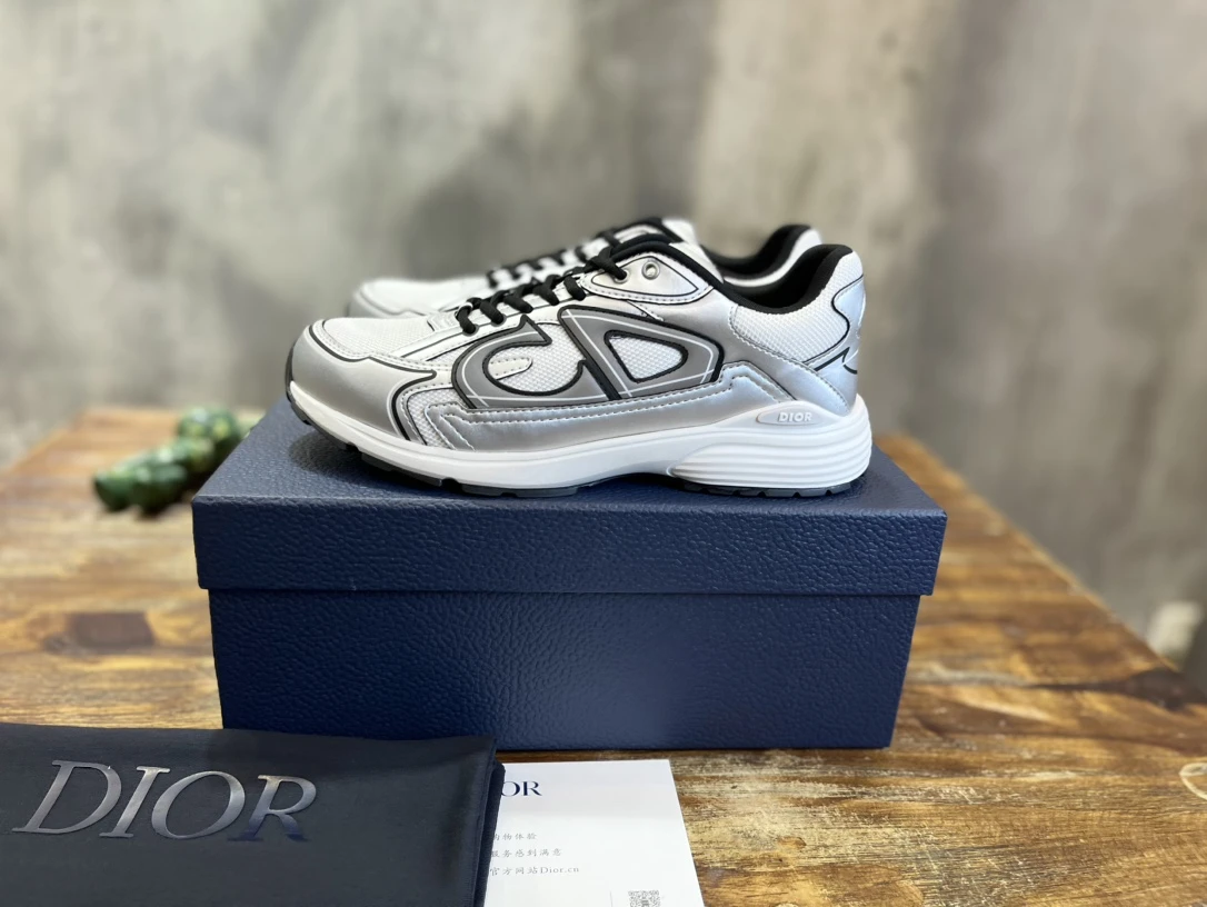 Dior Sneakers — cadfa76e