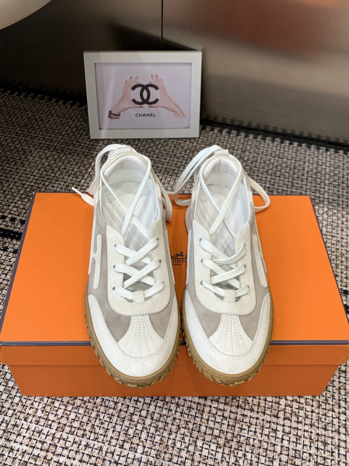 Hermès Sneakers — c5fa1a6d