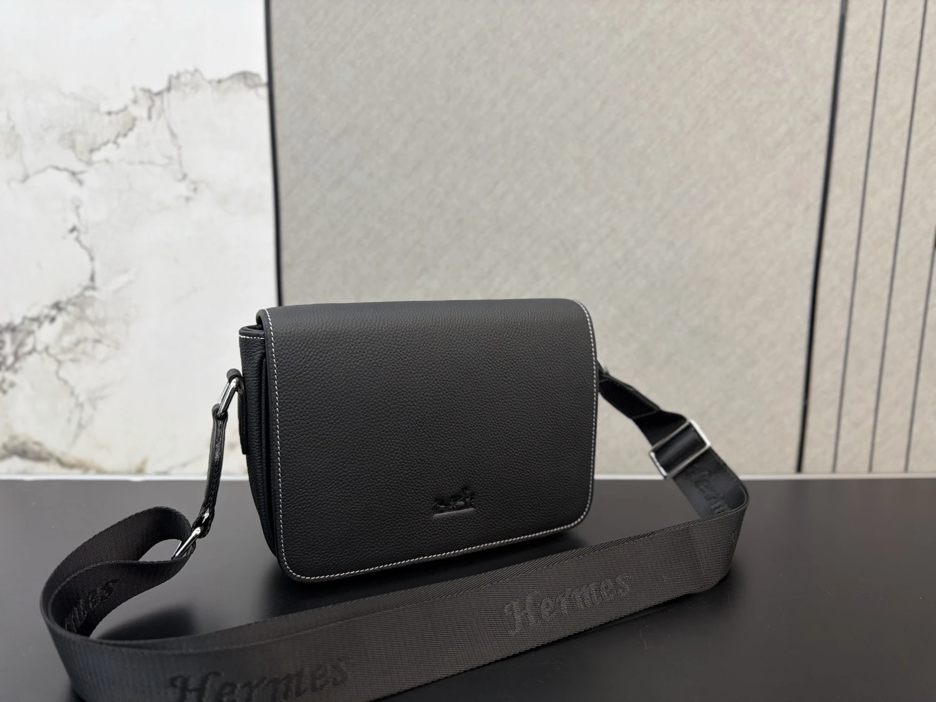 Hermès Bag — f3e1ea68