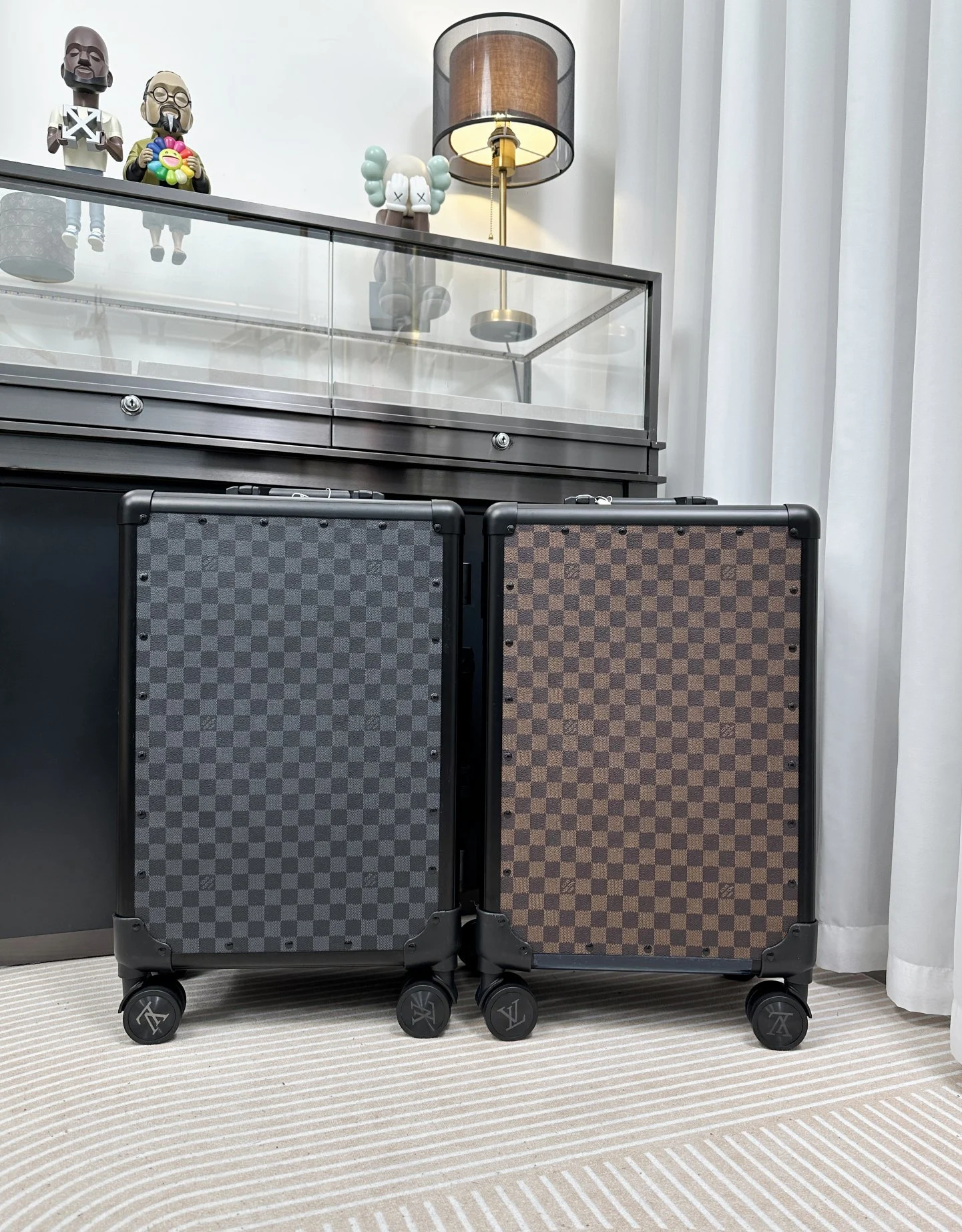Louis Vuitton Luggage — c362fd39
