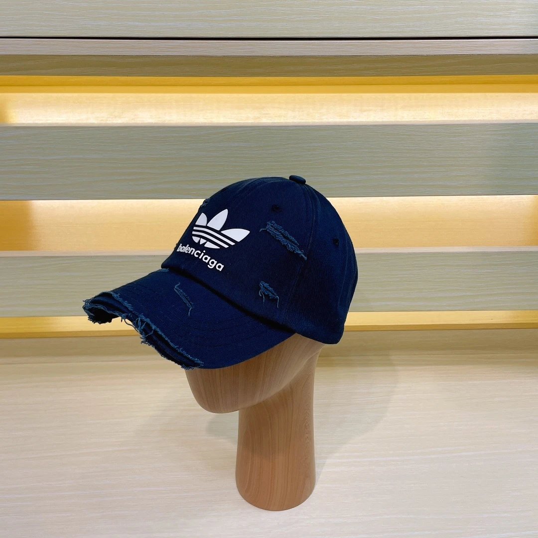 Balenciaga Hat — f2d8cb74