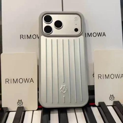 Rimowa Luggage — bac4b683