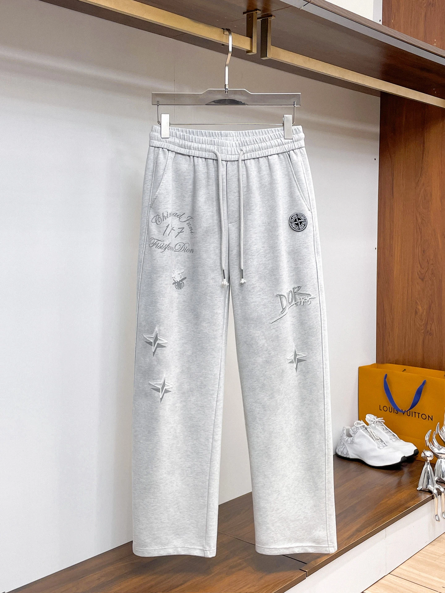 Dior Trousers — 666b3dc3