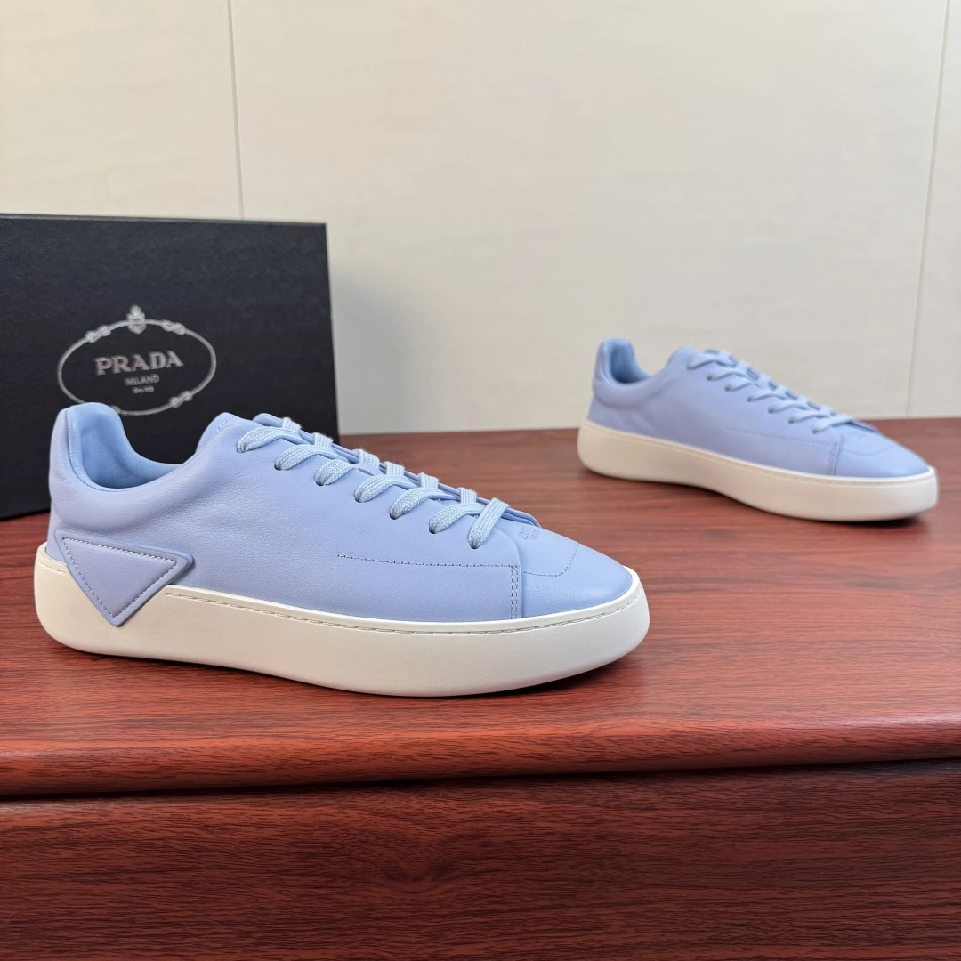 Prada Sneakers — 00d3f29c