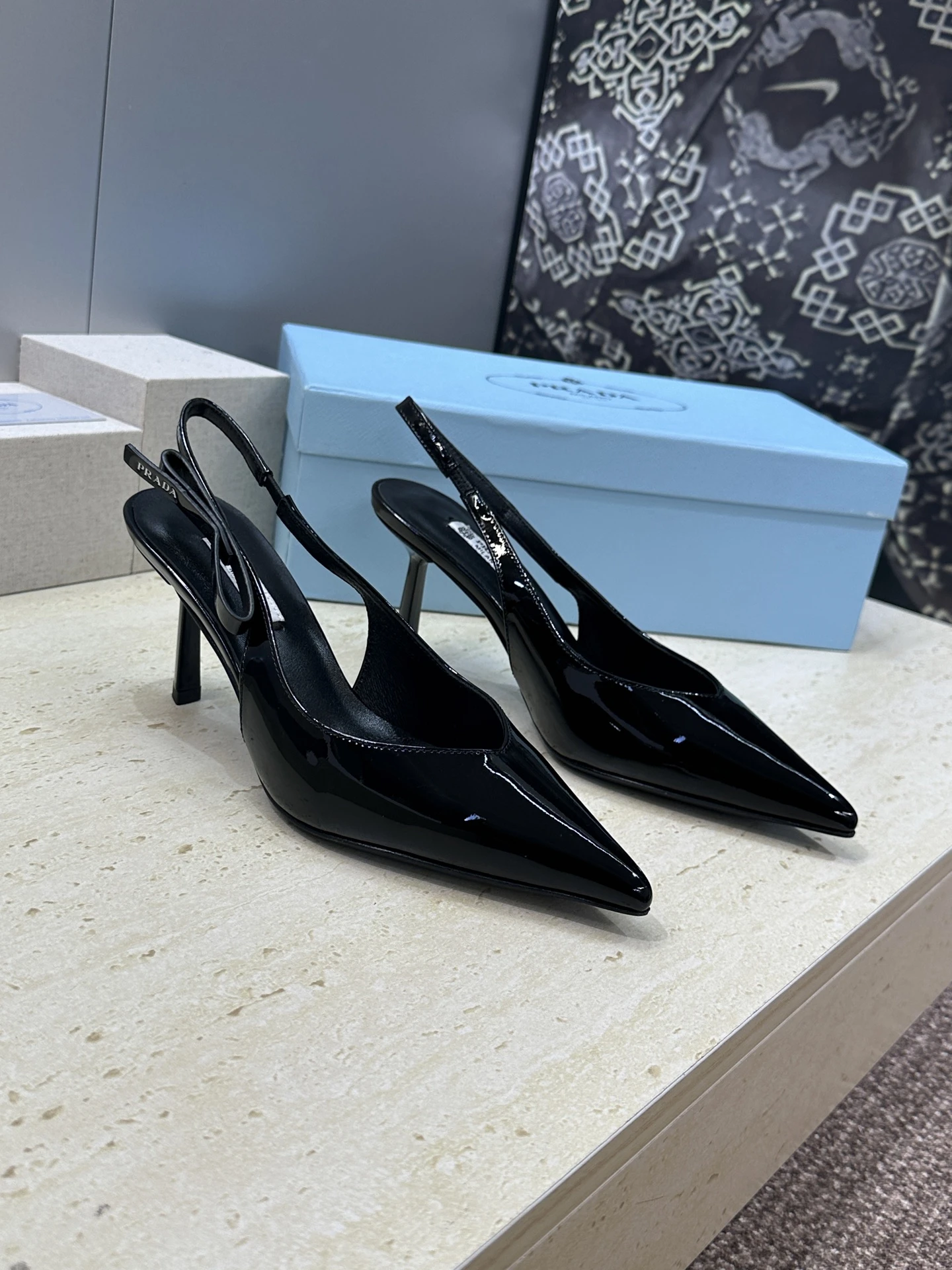 Prada Sandals — 0dd5d2d5