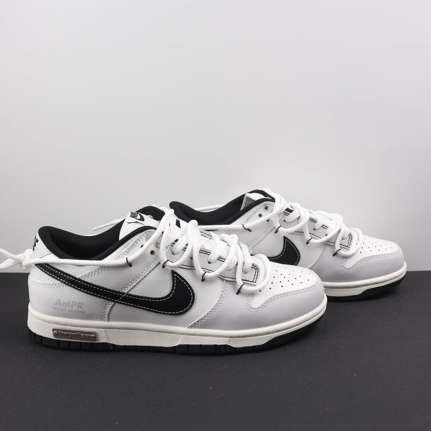 Nike Shoes — b3399b23