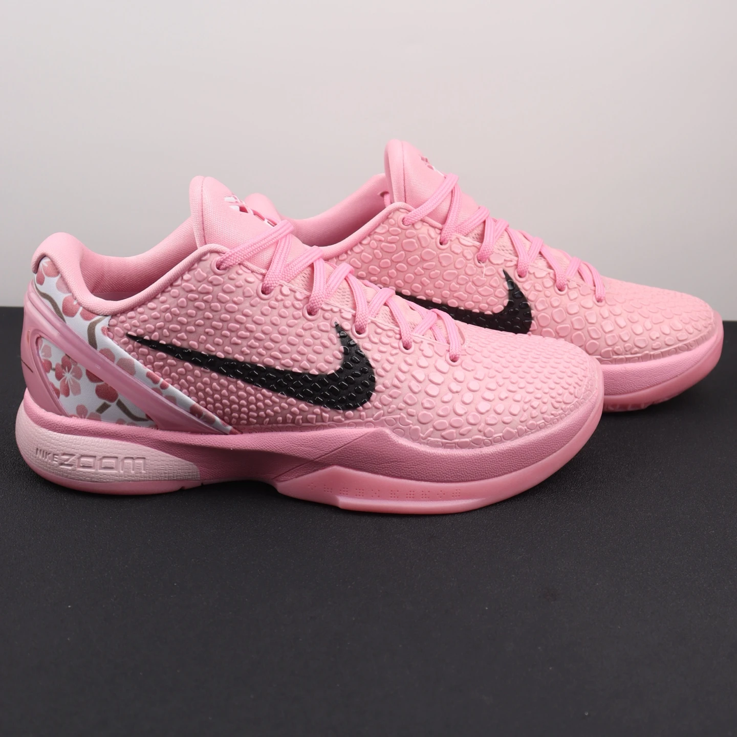 Sneakers — 28ea2b40
