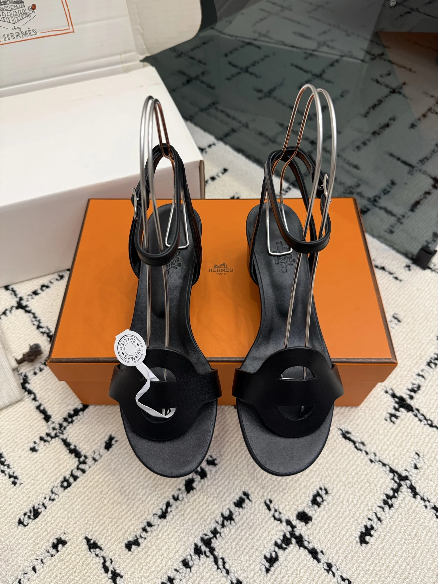 Hermès Sandals — 654c29a4
