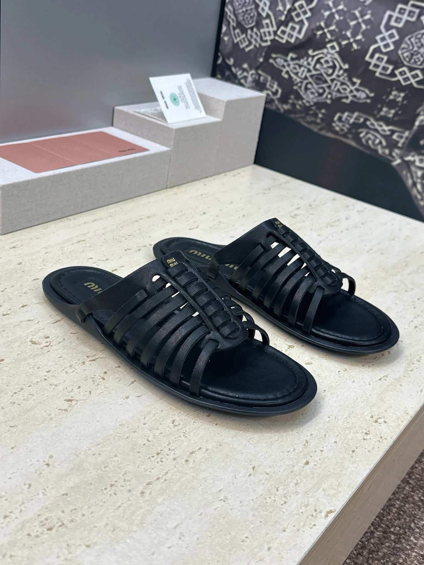 Miu Miu Slippers — a40ff1f2