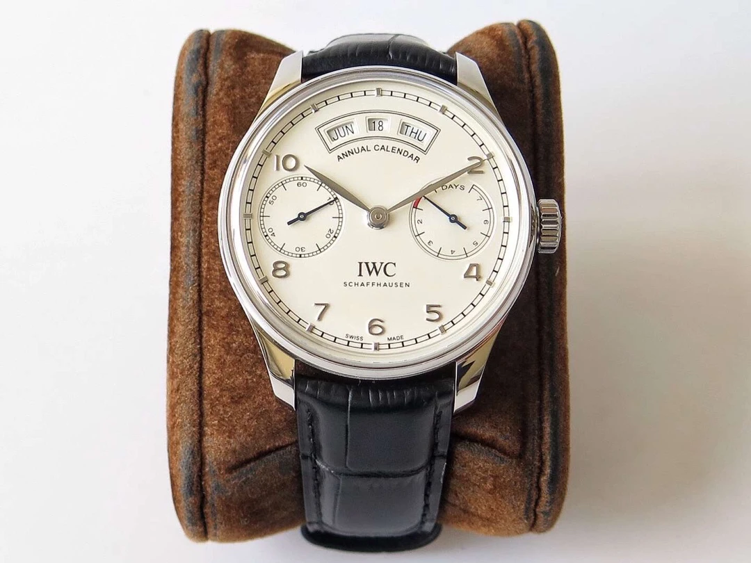 IWC Watch — b7e08851