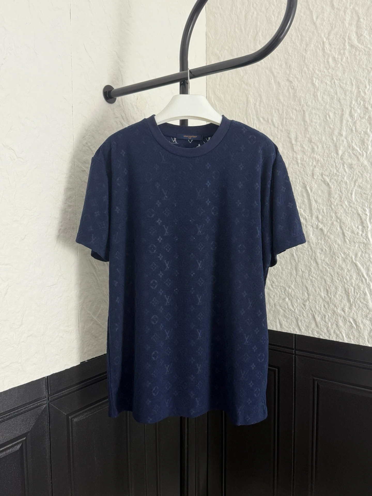 Louis Vuitton T-Shirt — 143c0ece