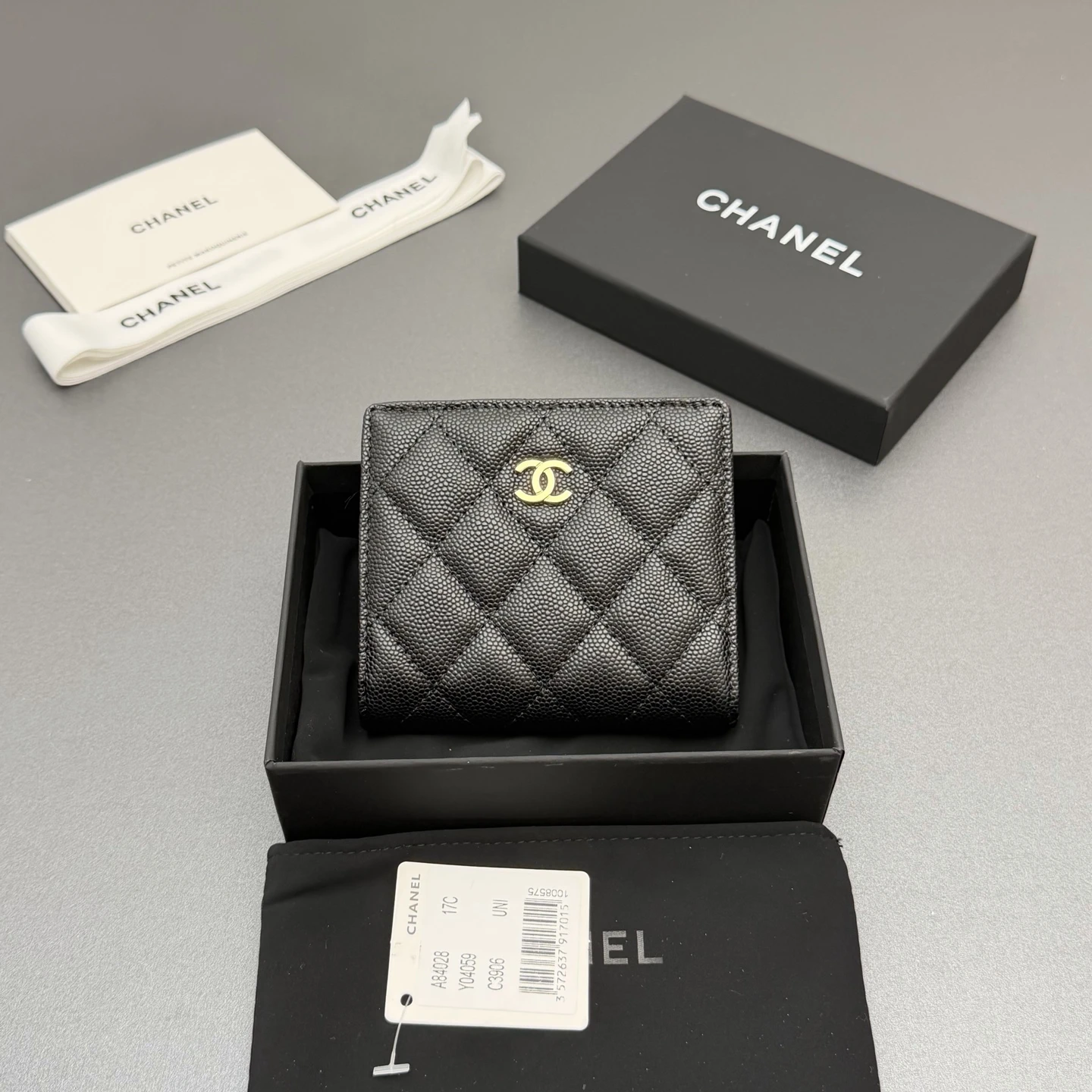Wallets — 6e8a8b9c