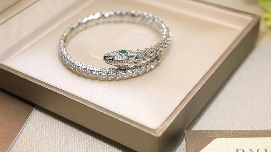 Bvlgari Jewellery — 9a6ad152