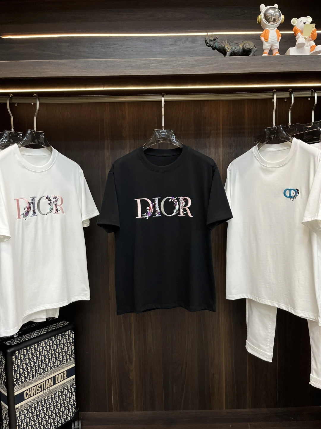 Dior T-Shirt — 4f97190e