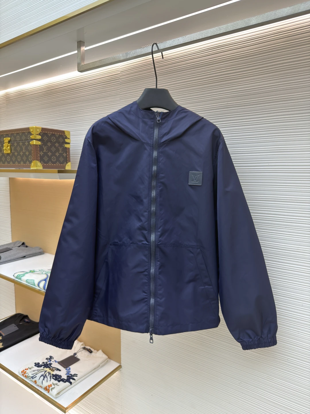 Jackets — 548885d5