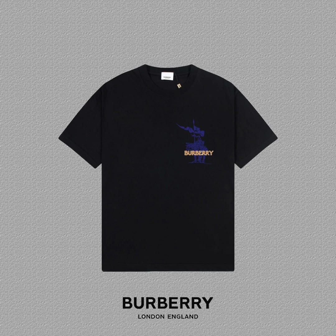 Burberry T-Shirt — e8a042ea