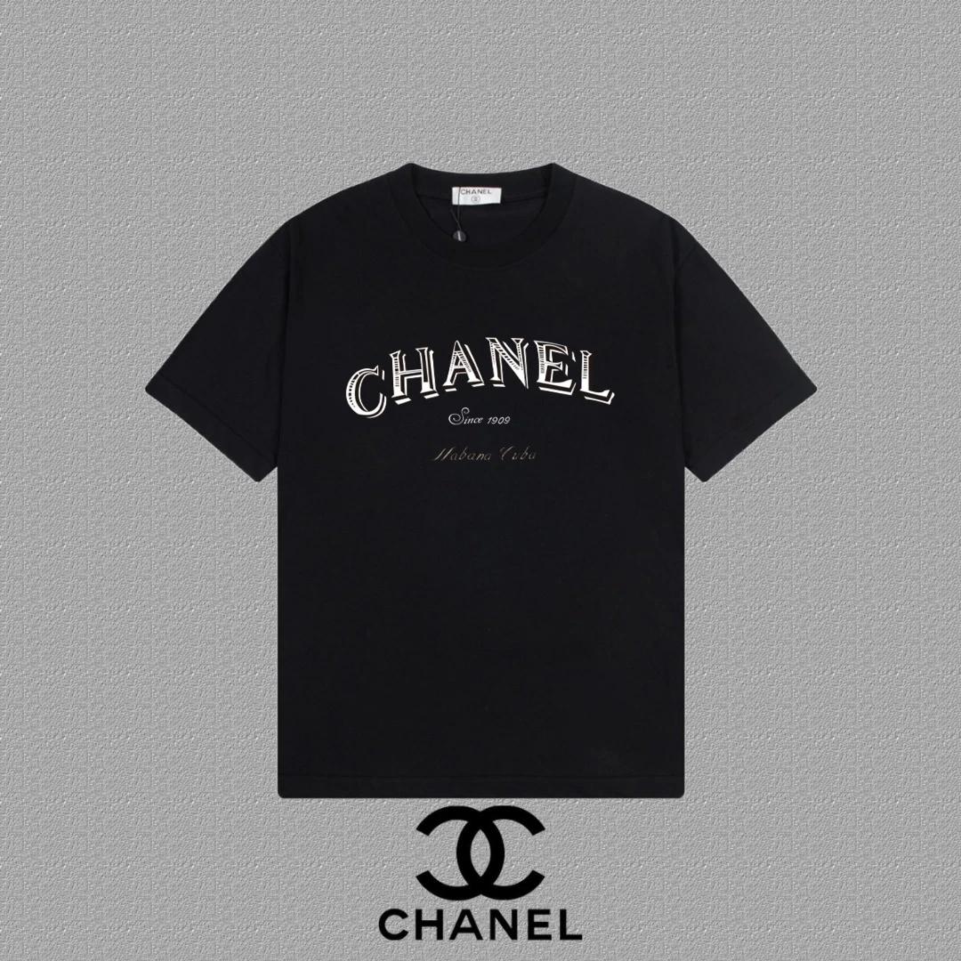 Chanel T-Shirt — 5e042704