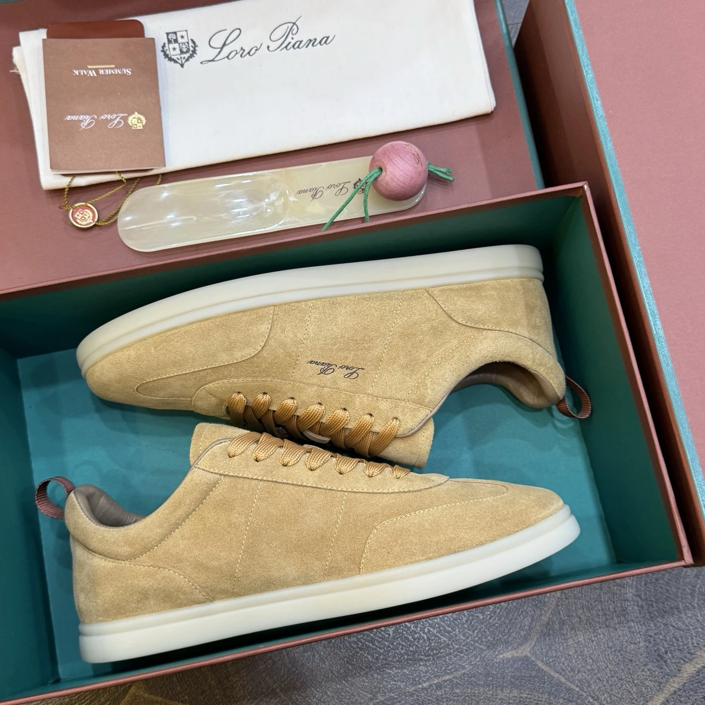Loro Piana Sneakers — 9f2ab625