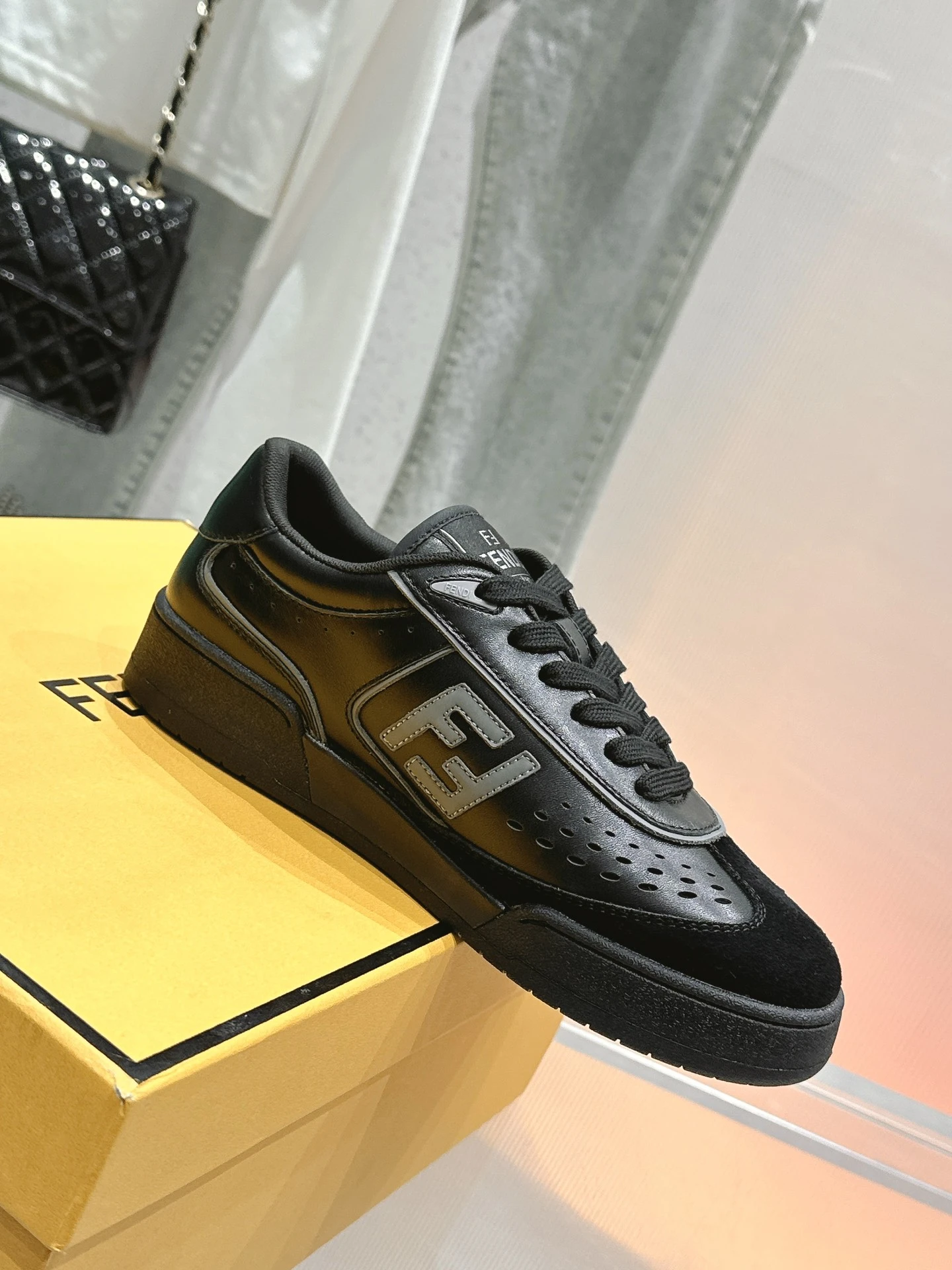 Fendi Sneakers — a20f8e7f