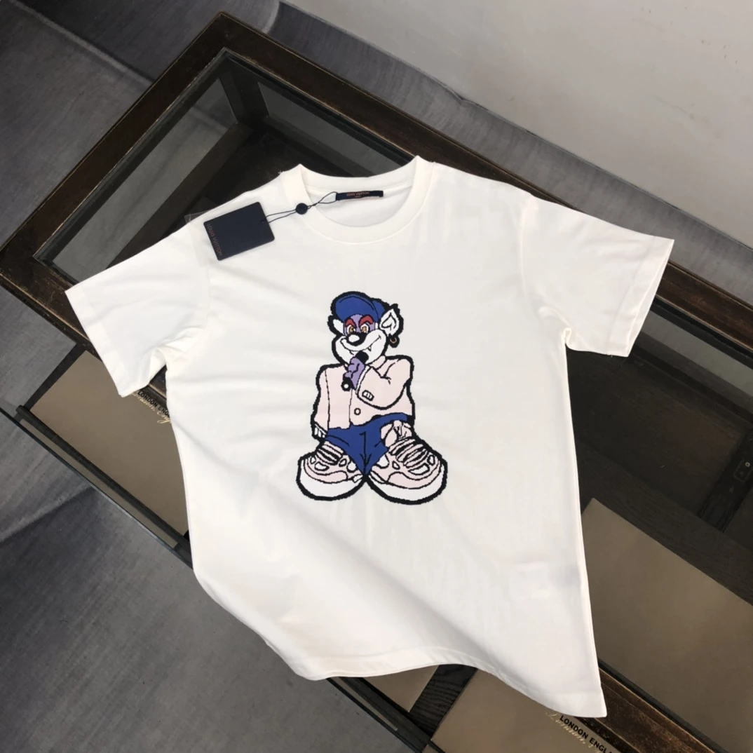 Louis Vuitton T-Shirt — 448b4d9b