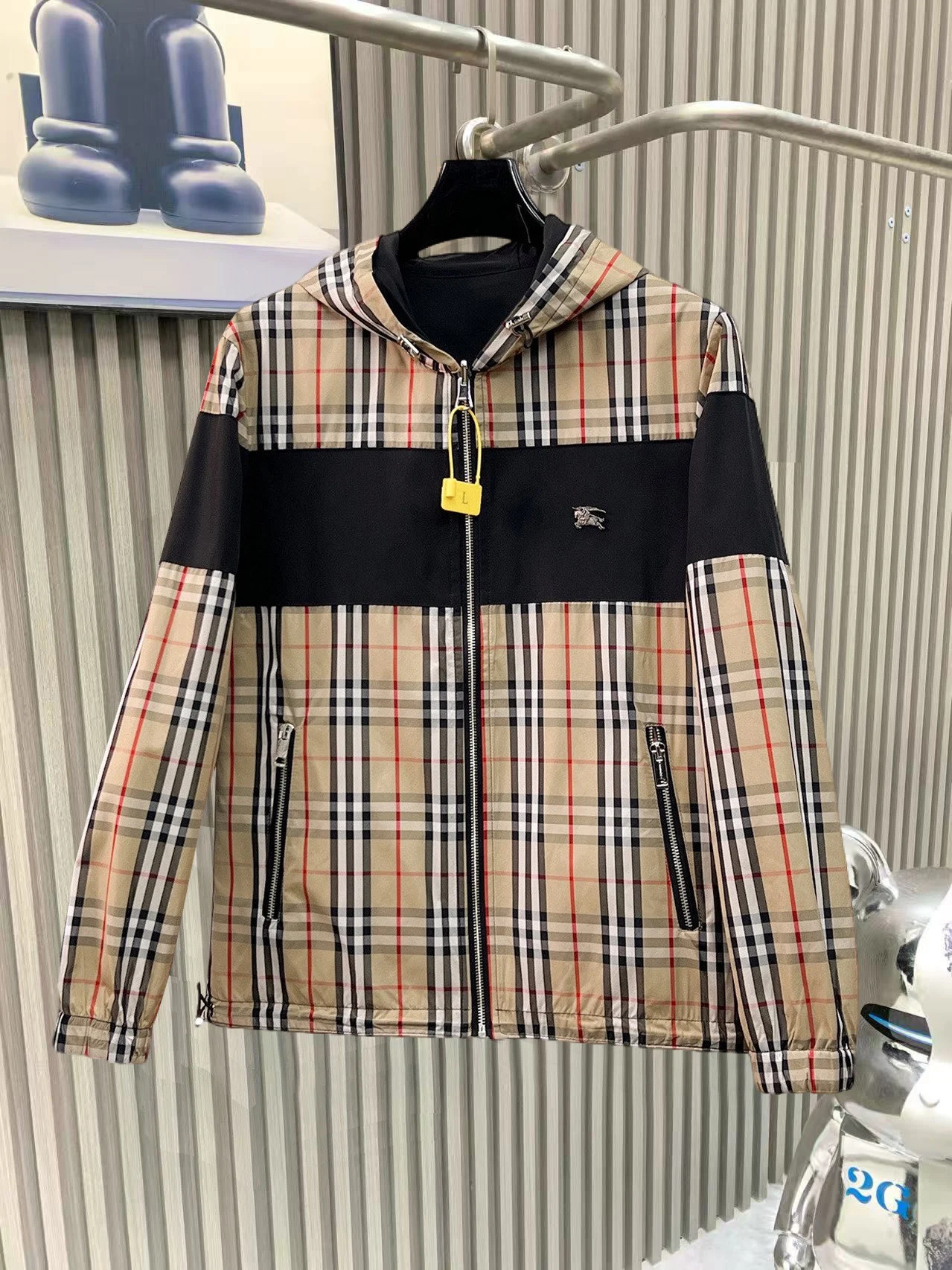 Burberry Jackets — e9f46f86