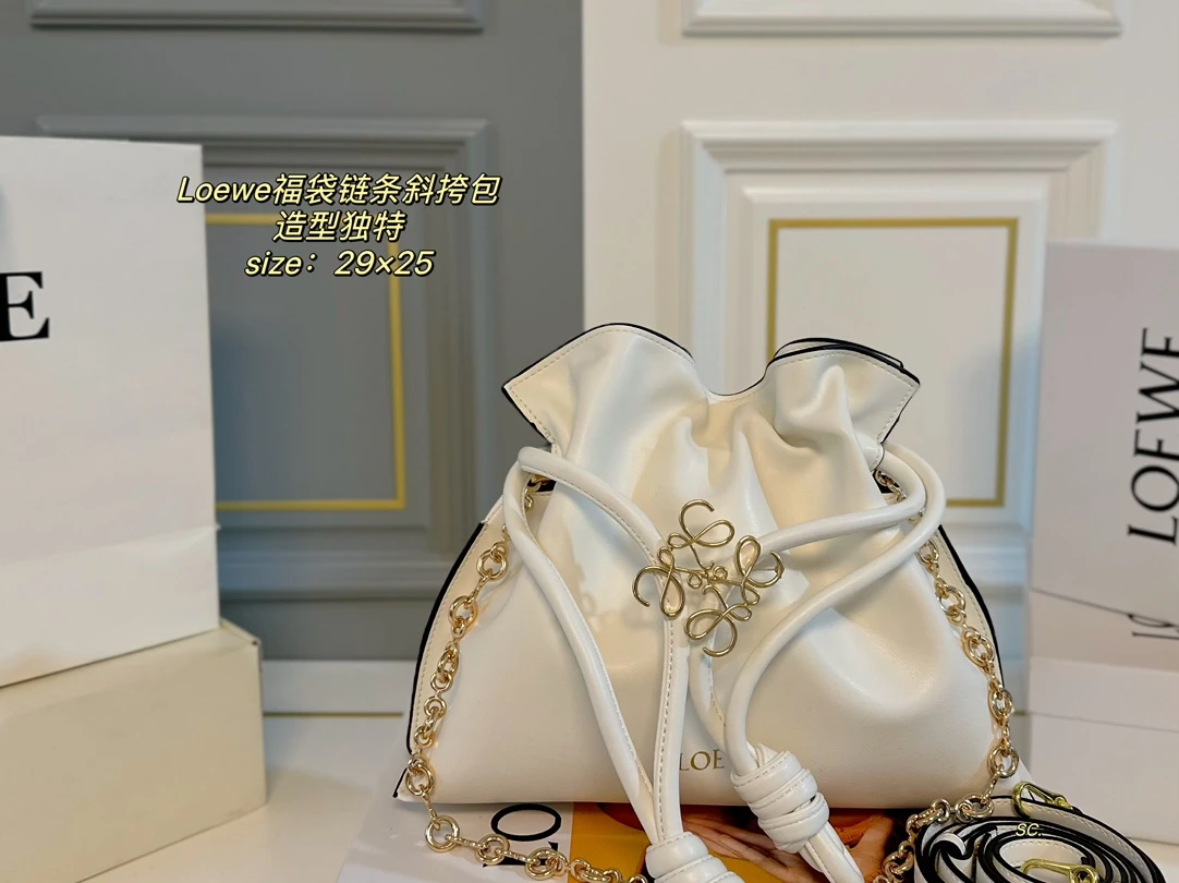 Loewe Bag — ca67b0ab
