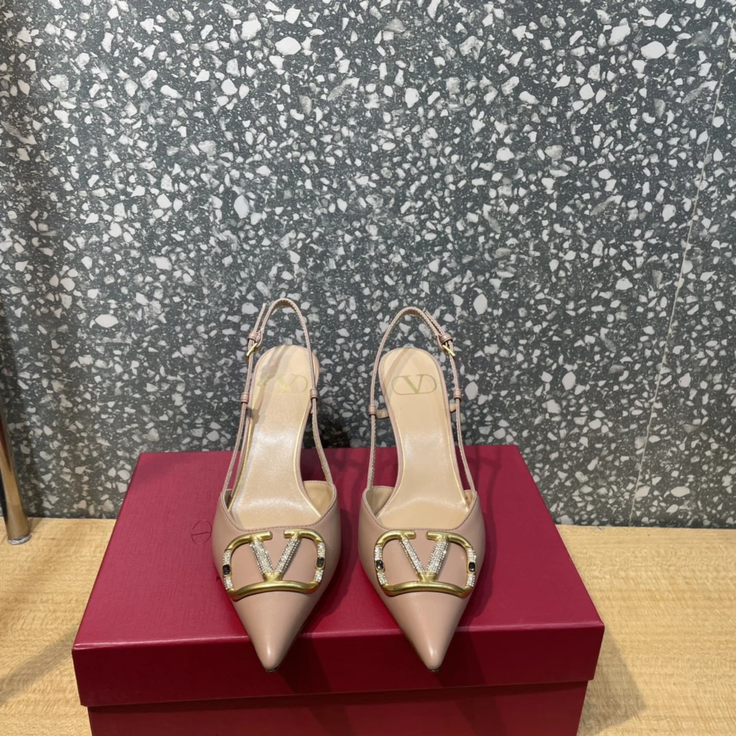 Valentino Shoes — 691b903f