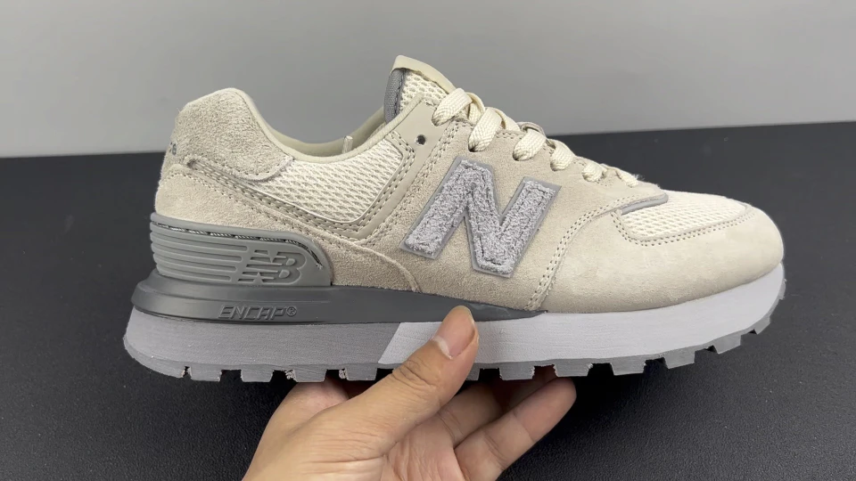 New Balance Shoes — babd9013