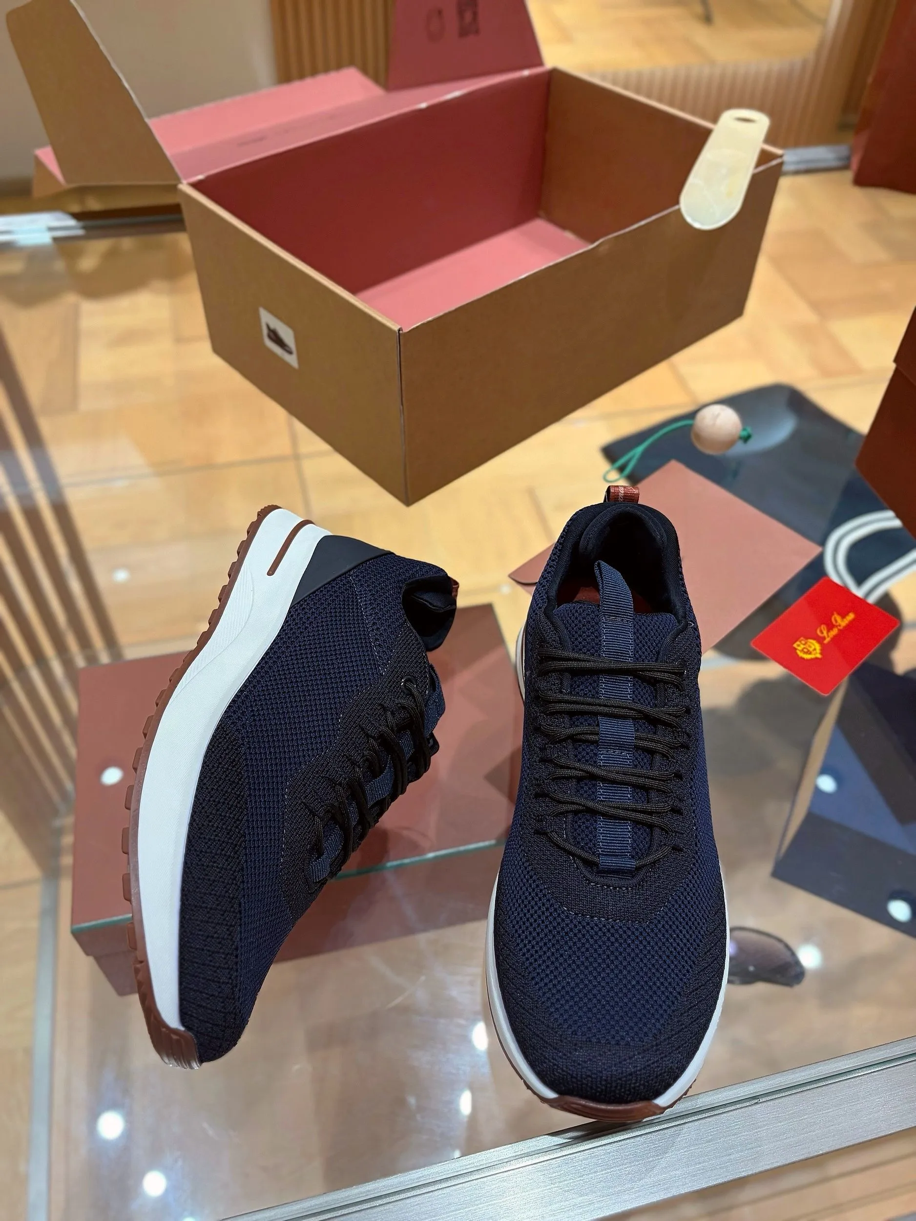 Loro Piana Sneakers — b760b7b9