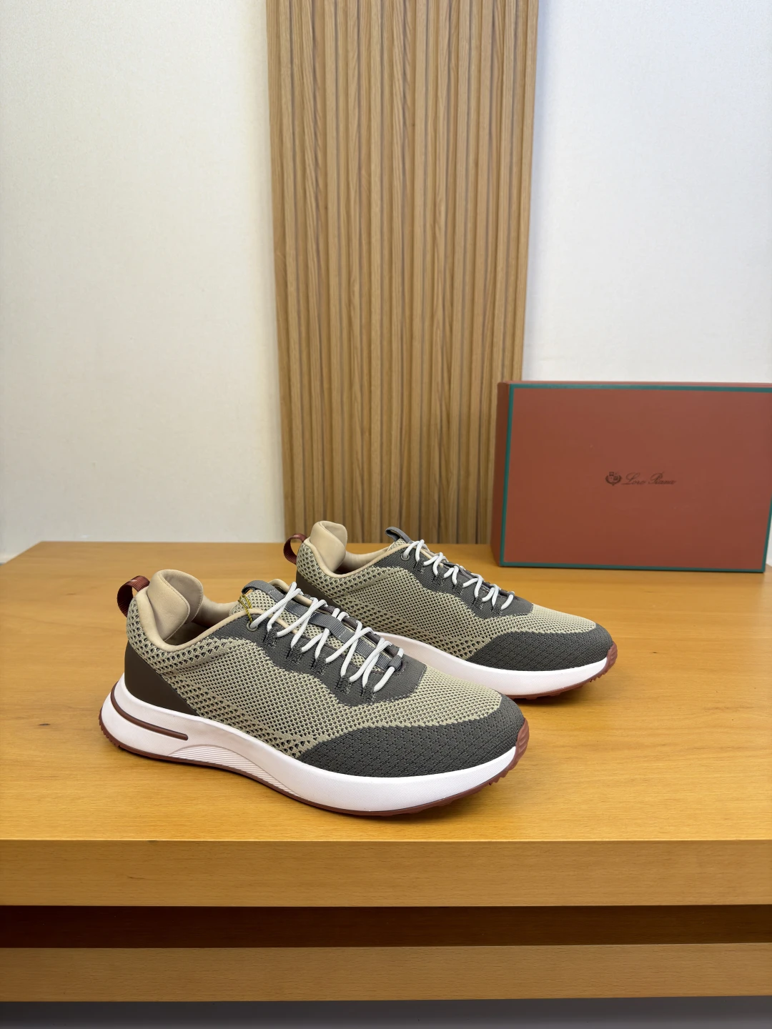 Loro Piana Sneakers — d23858e4