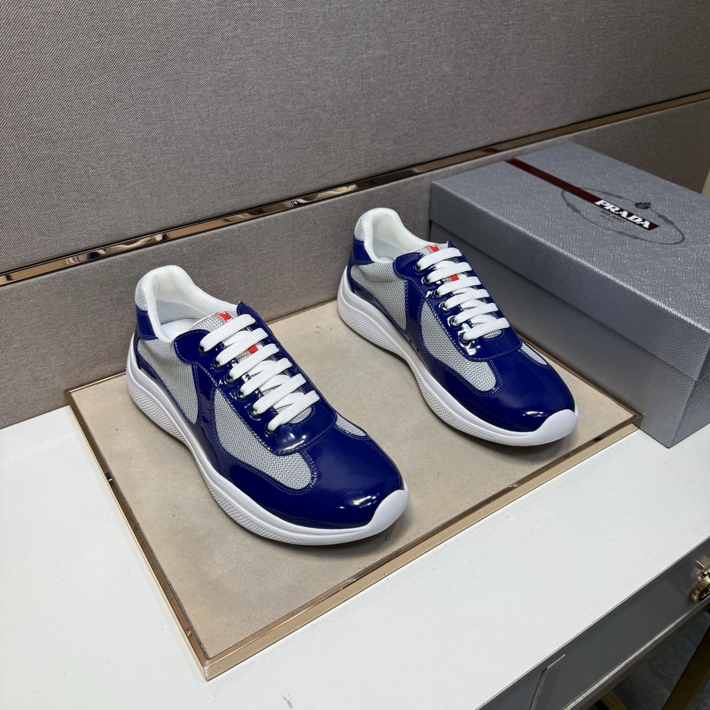 Prada Shoes — 18137ba7