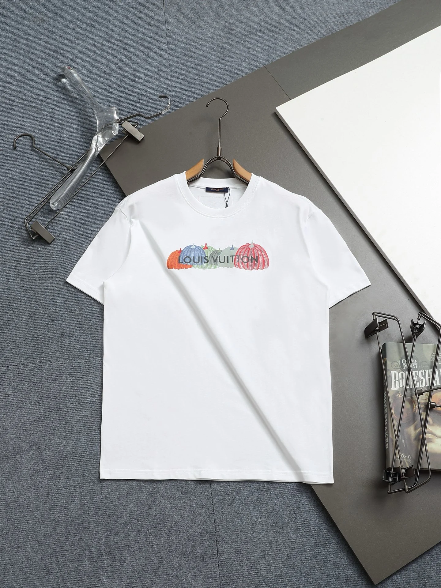 Louis Vuitton T-Shirt — 5c1be14d
