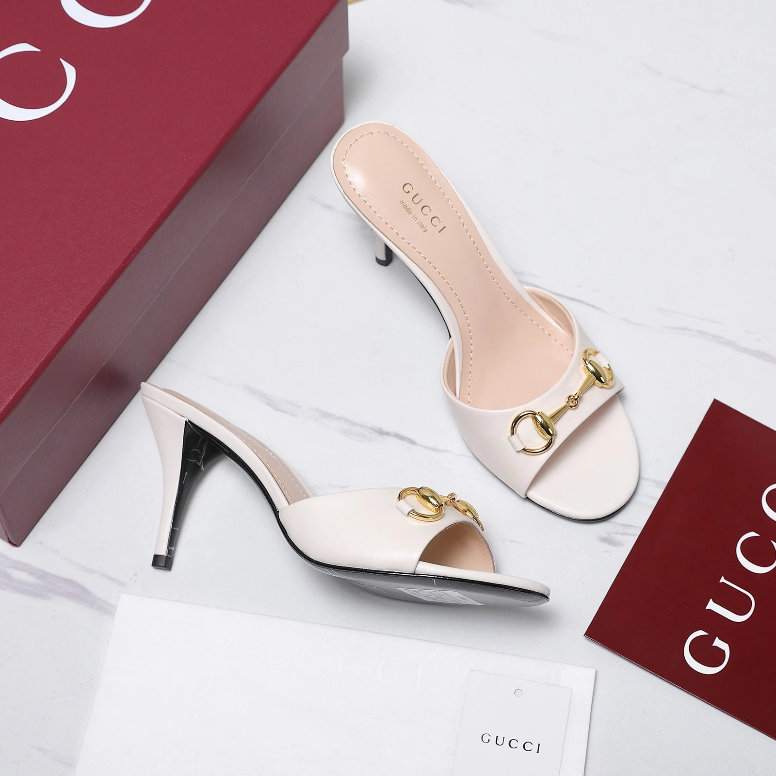 Gucci Slippers — a94f0392