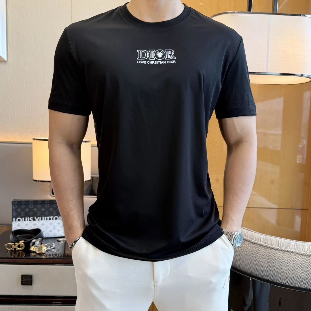 Dior T-Shirt — c43edd60