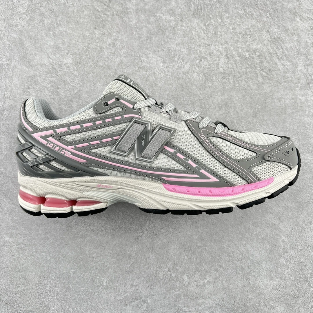 New Balance Sneakers — fd771fd6