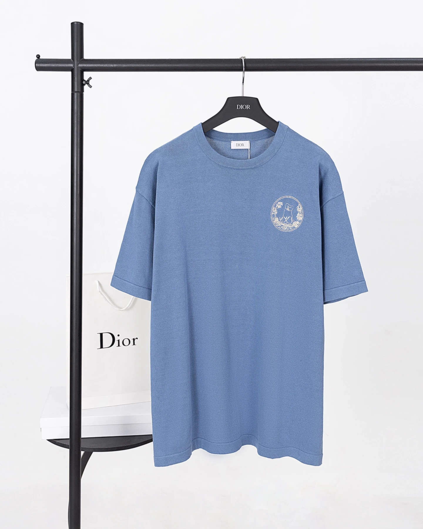 Dior T-Shirt — b62a7f92