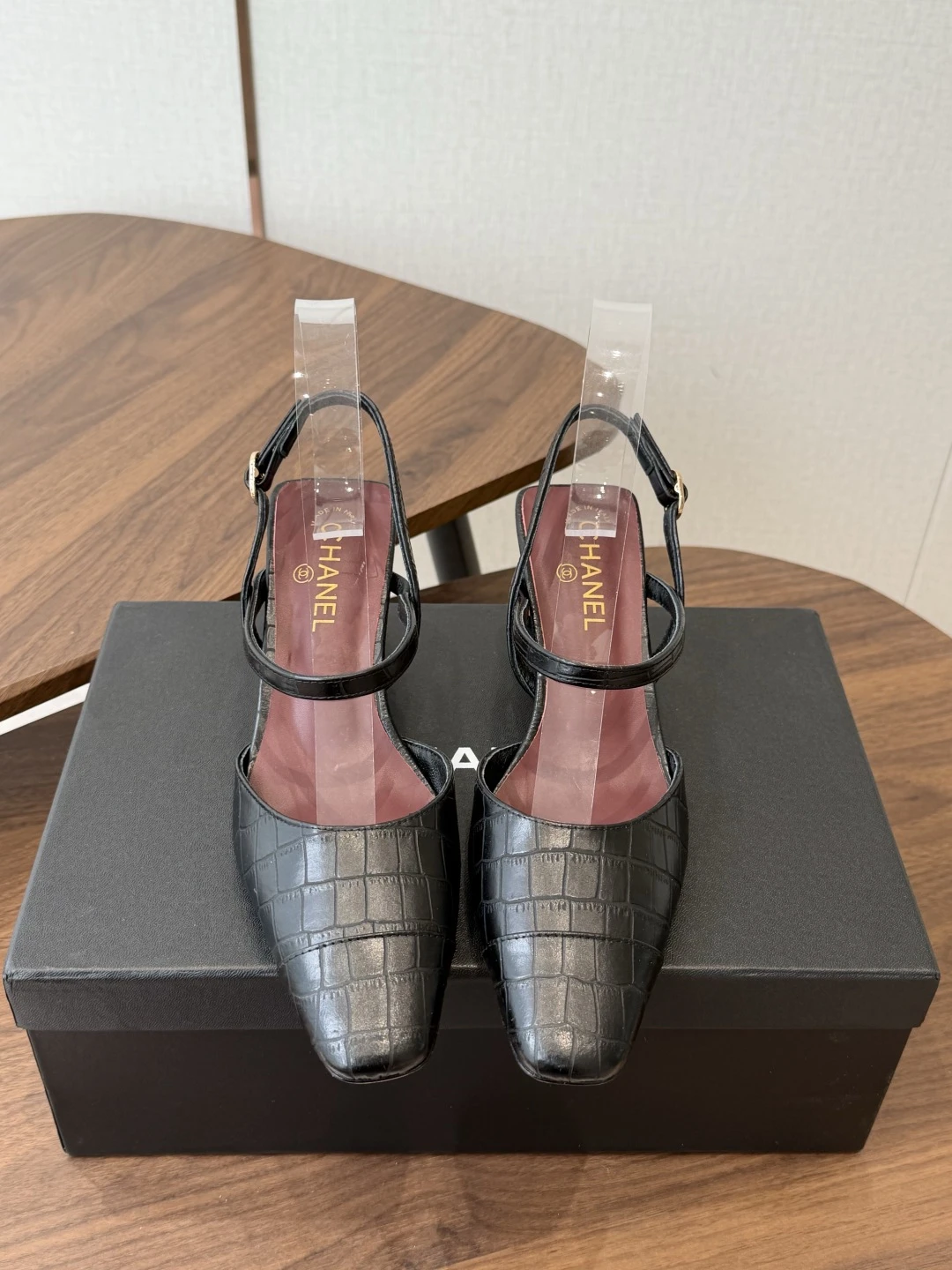 Chanel Sandals — 5c375853